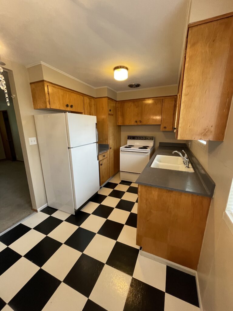 4- kitchen