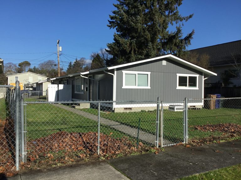 1-1015 E 35th St, Tacoma, WA 98404