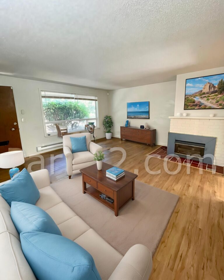 3 - Living Room