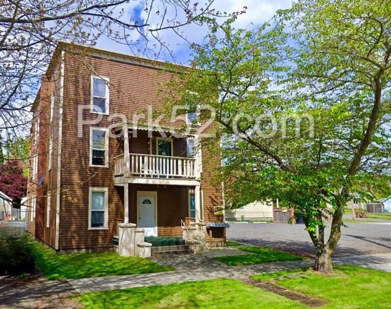 Edited 1 4010 Thompson - exterior