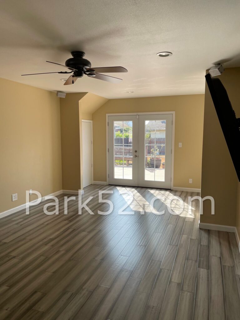 808 Oxford - 8-1750978753662