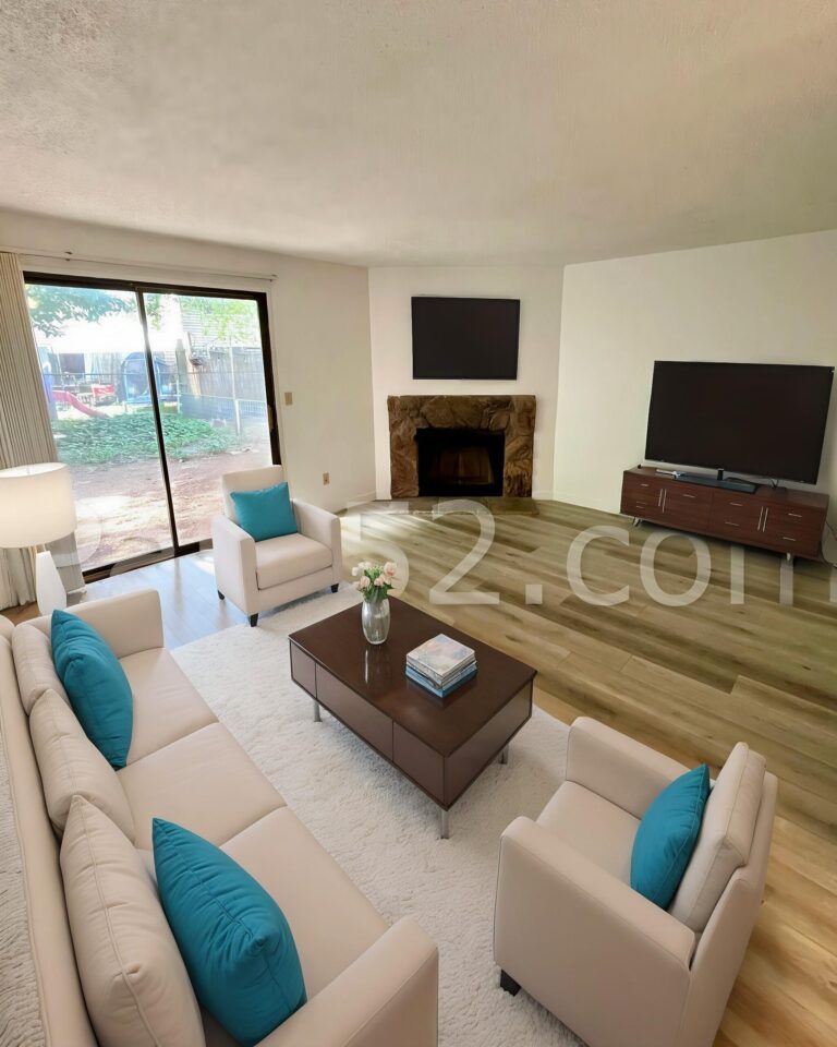 7 - Living Room